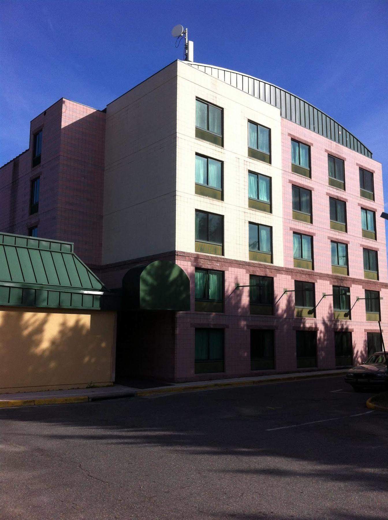 Northeast Garden Inn Laurel Eksteriør bilde