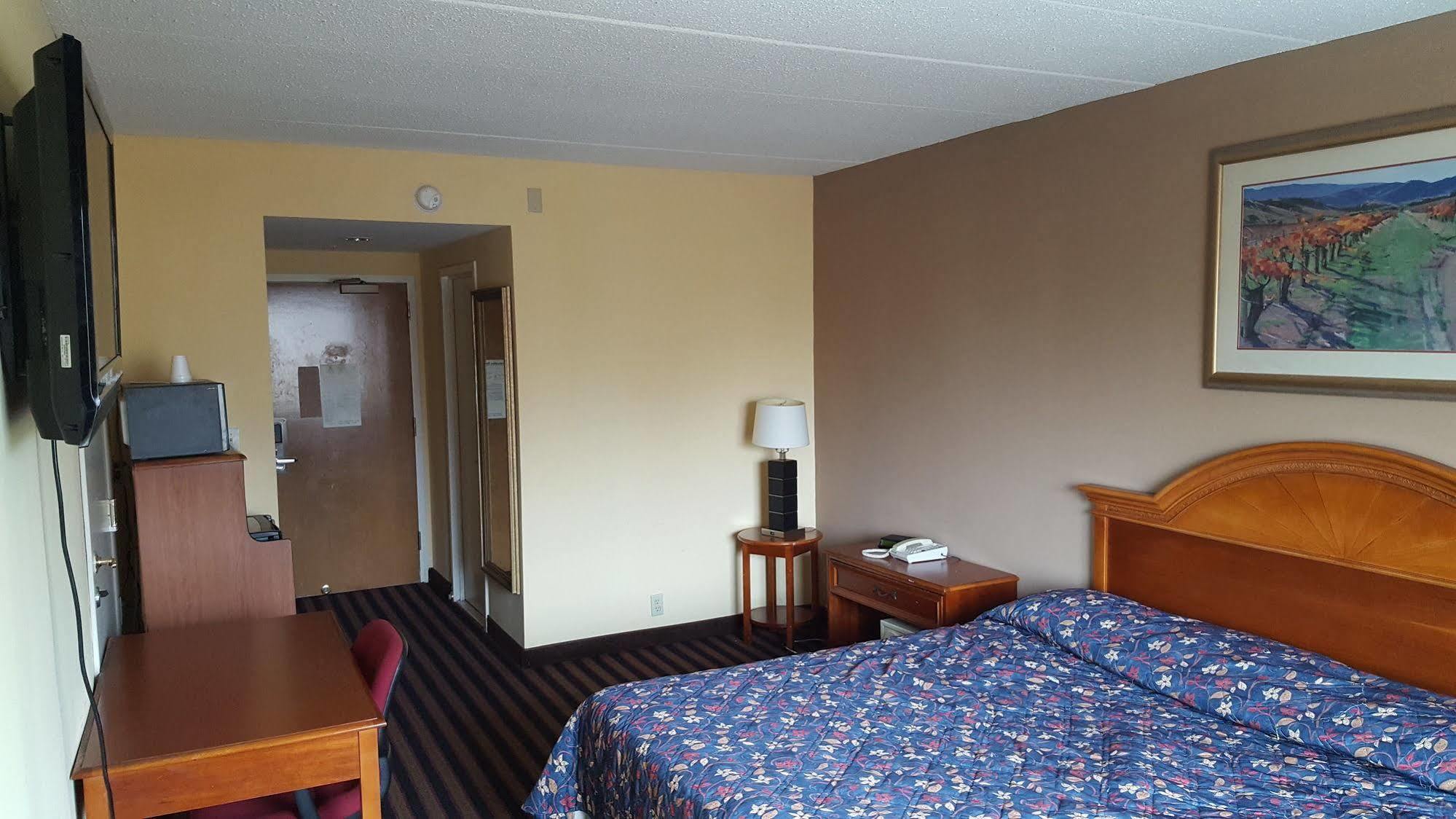 Northeast Garden Inn Laurel Eksteriør bilde